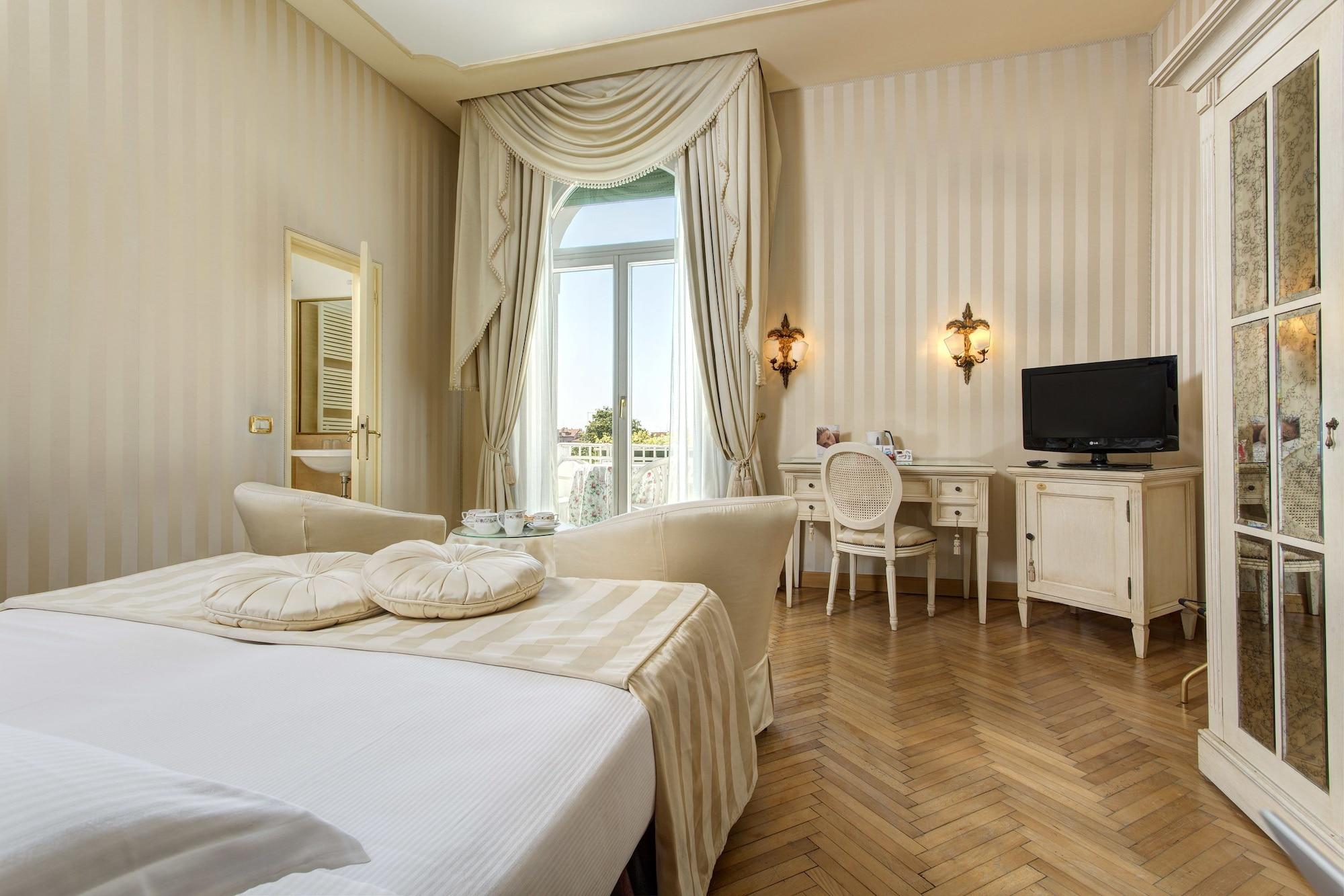 Hotel Biasutti Венеция-Лидо Экстерьер фото
