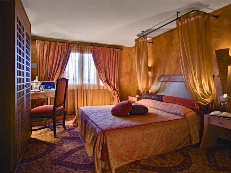 Hotel Biasutti Венеция-Лидо Экстерьер фото